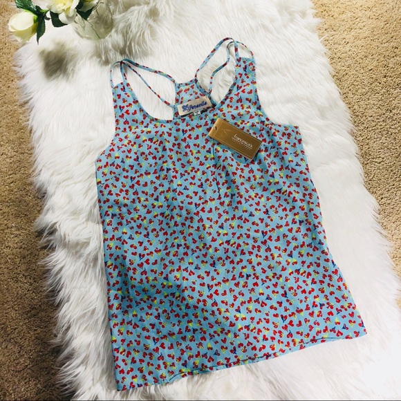 Francesca's Collections Tops - NWT Francesca’s Paraella Tank Top